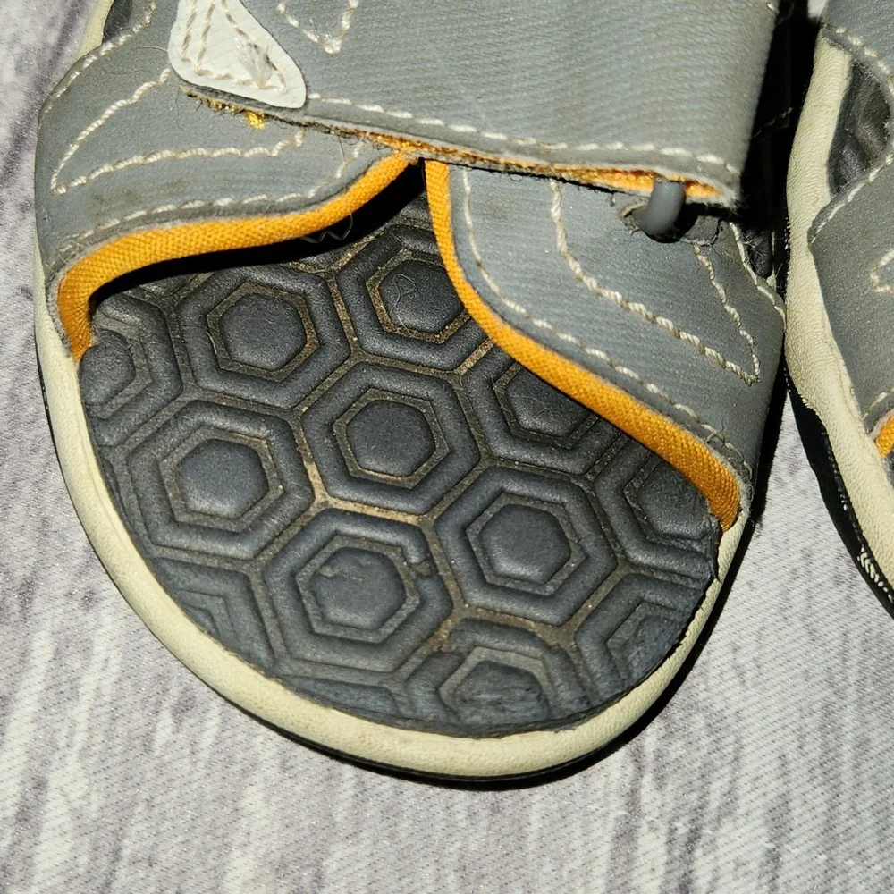 Timberland Adventure Seeker Boys Gray Orange Hook & Loop Sport Sandals - Size 13
